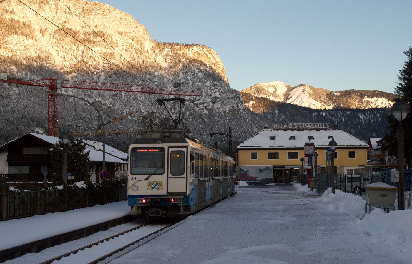 Zugspitzbahn-Triebwagen in Garmisch-Partenkirchen