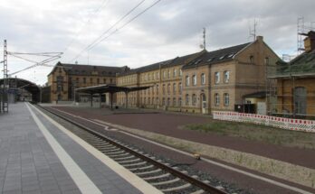 Empfangsgebäude des Hauptbahnhofs Halle (Saale)