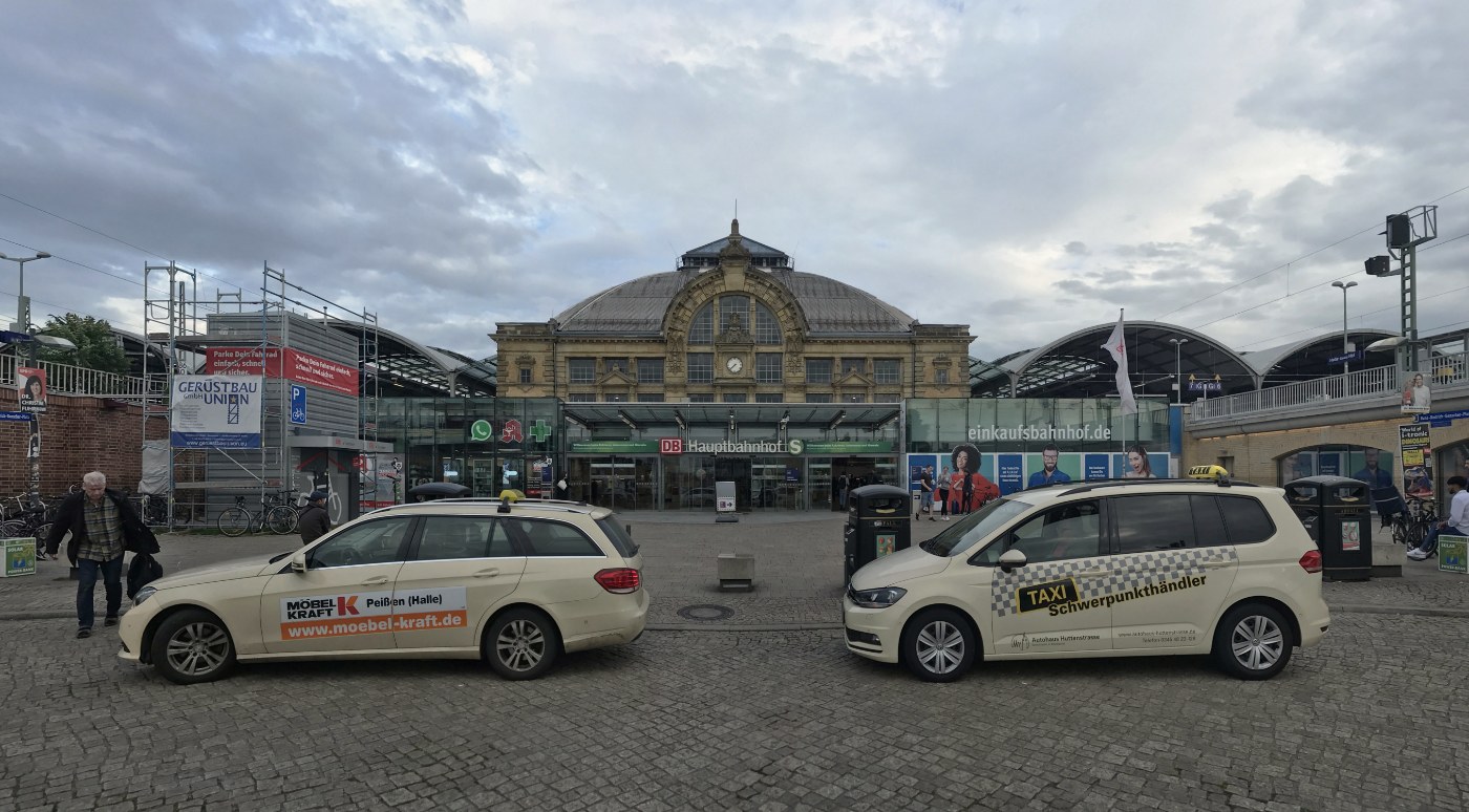 Empfangsgebäude des Hauptbahnhofs Halle