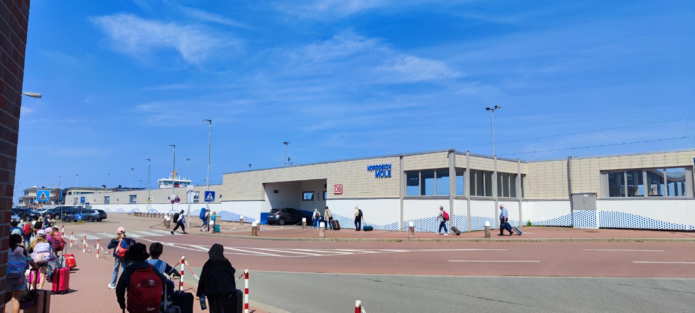 Bahnhof Norddeich Mole am Hafen