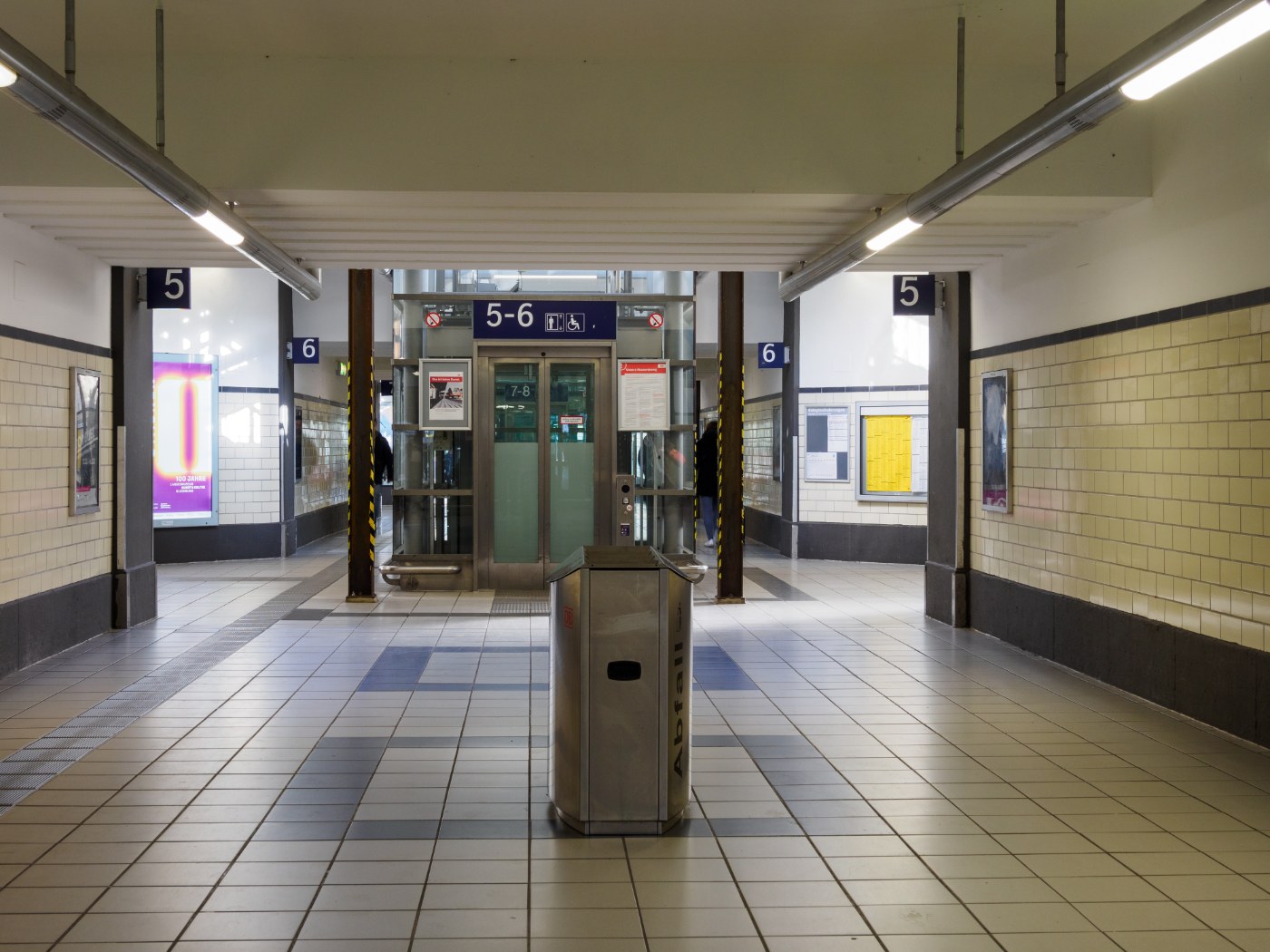 Zugang zu den Gleisen in Oldenburg