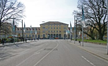 Empfangsgebäude des Regensburger Hauptbahnhofs