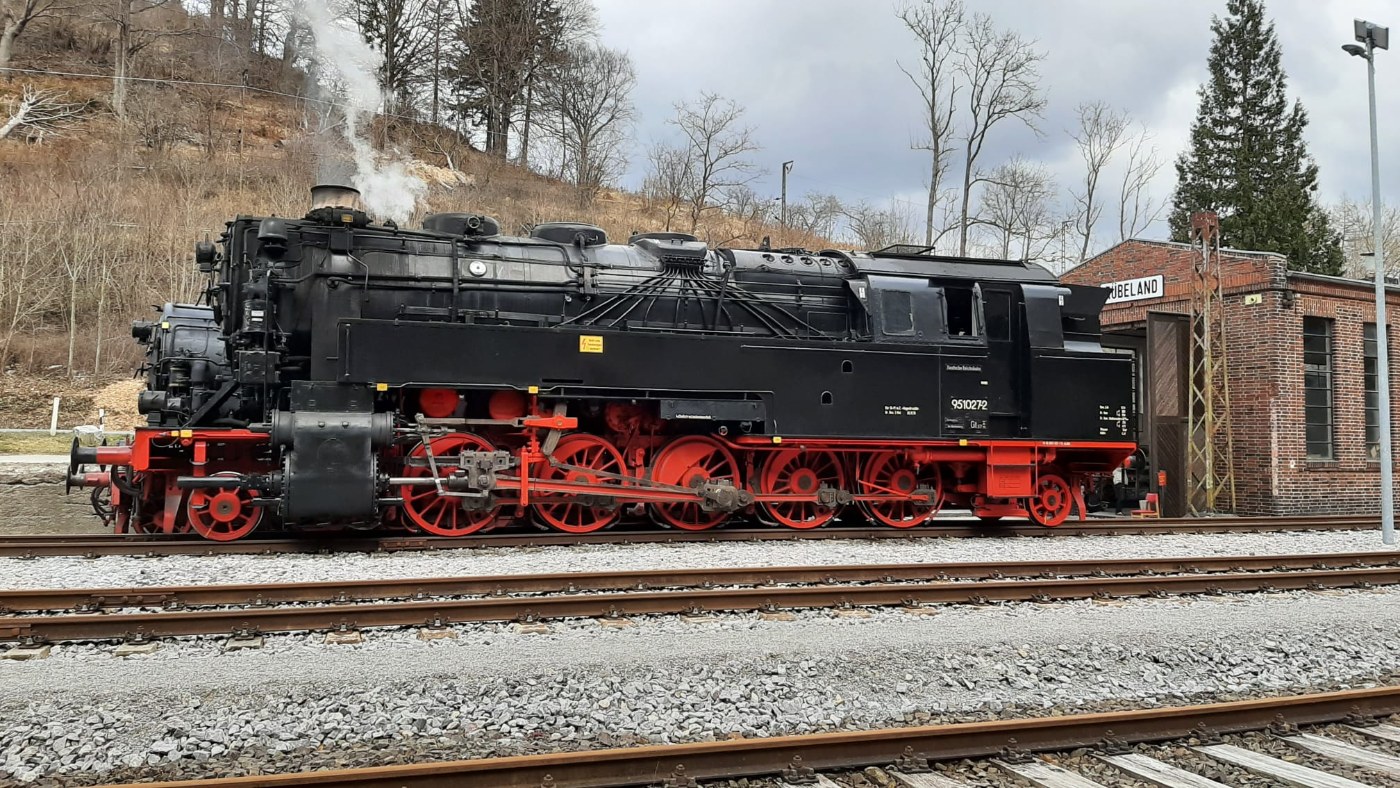 Lokomotive auf der Rübelandbahn