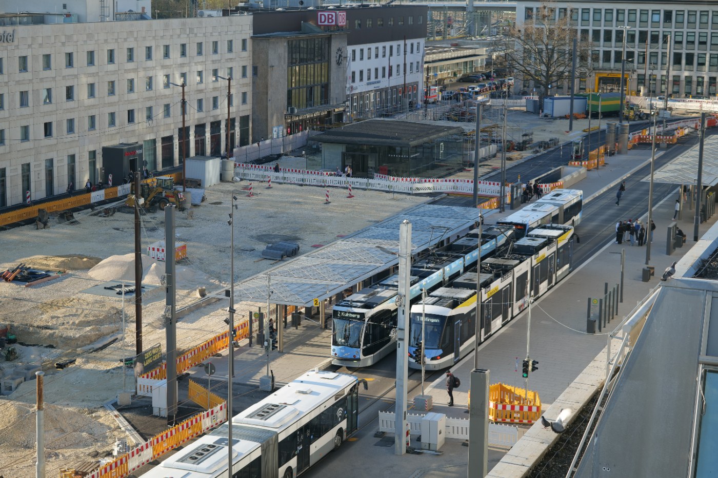 Ulm Hauptbahnhof, Vorplatz