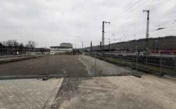 Würzburg Hauptbahnhof, Blick vom Parkhaus (2025)