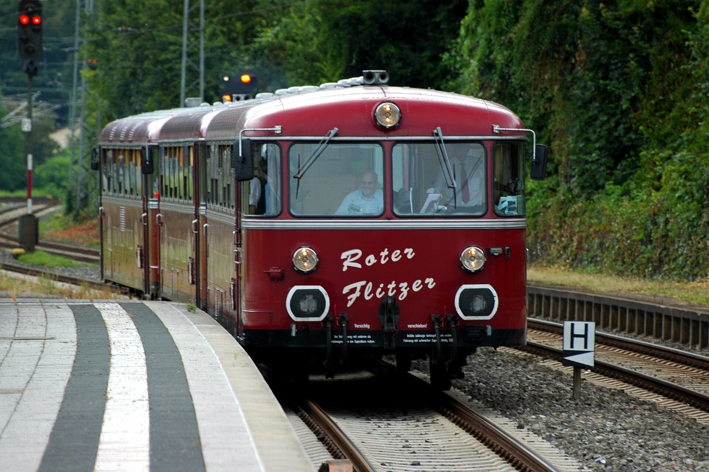 Neckargemünd Uerdinger Schienenbus Der Rote Flitzer 2016 07 16 17 03 23