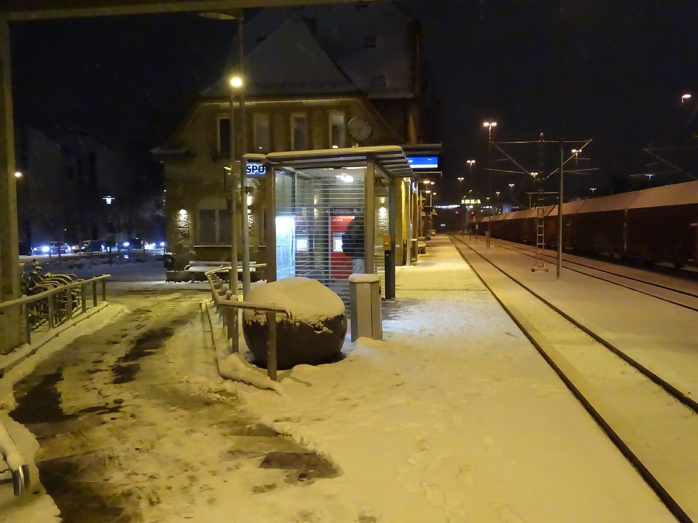 Bahnhof Sindelfingen at night 09