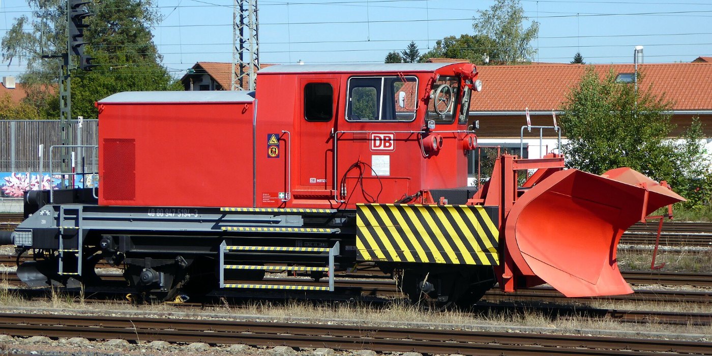 Holzkirchen, Schneepflug BA 851, 2