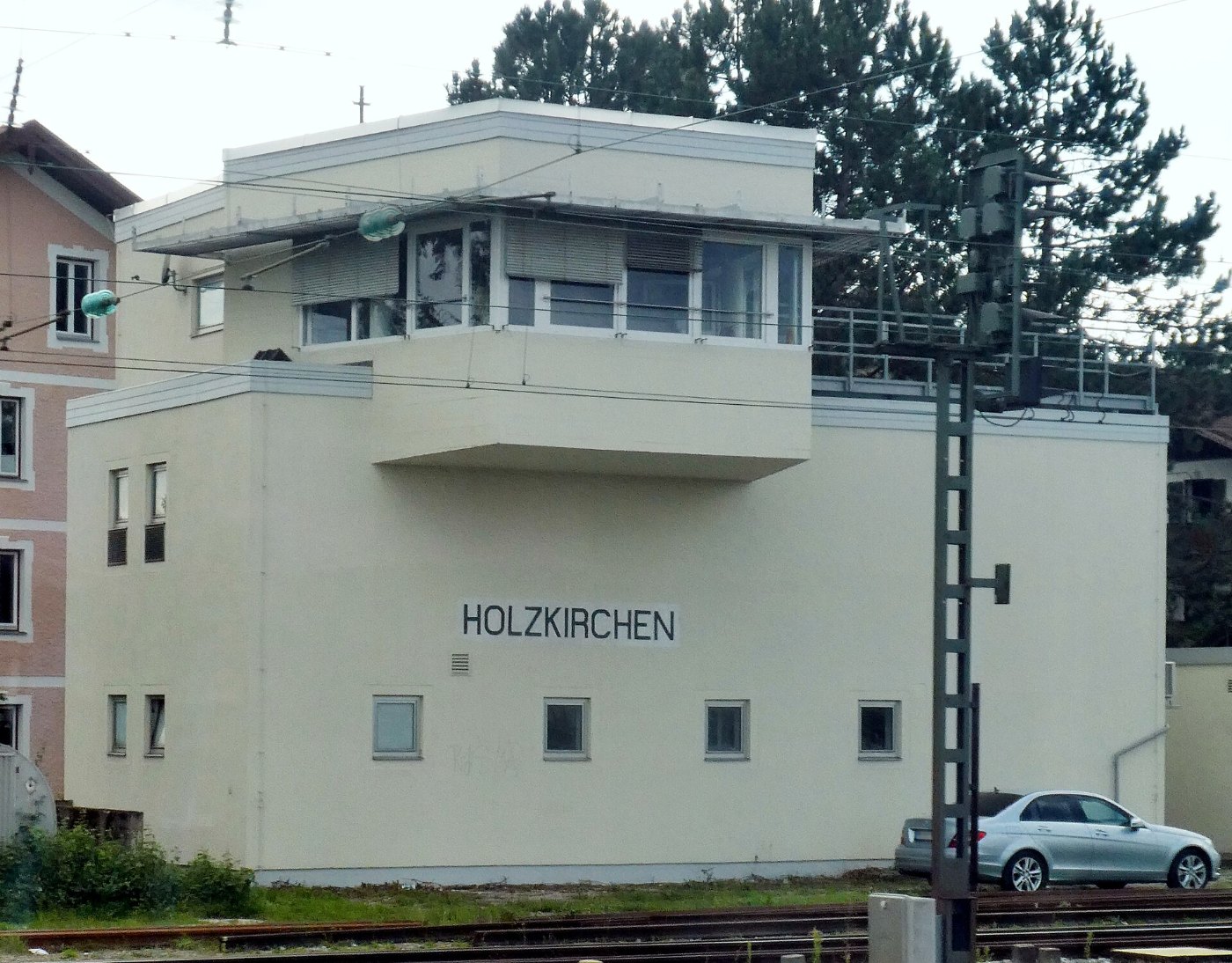 Holzkirchen, Bahnhof, Stellwerk v O, 1