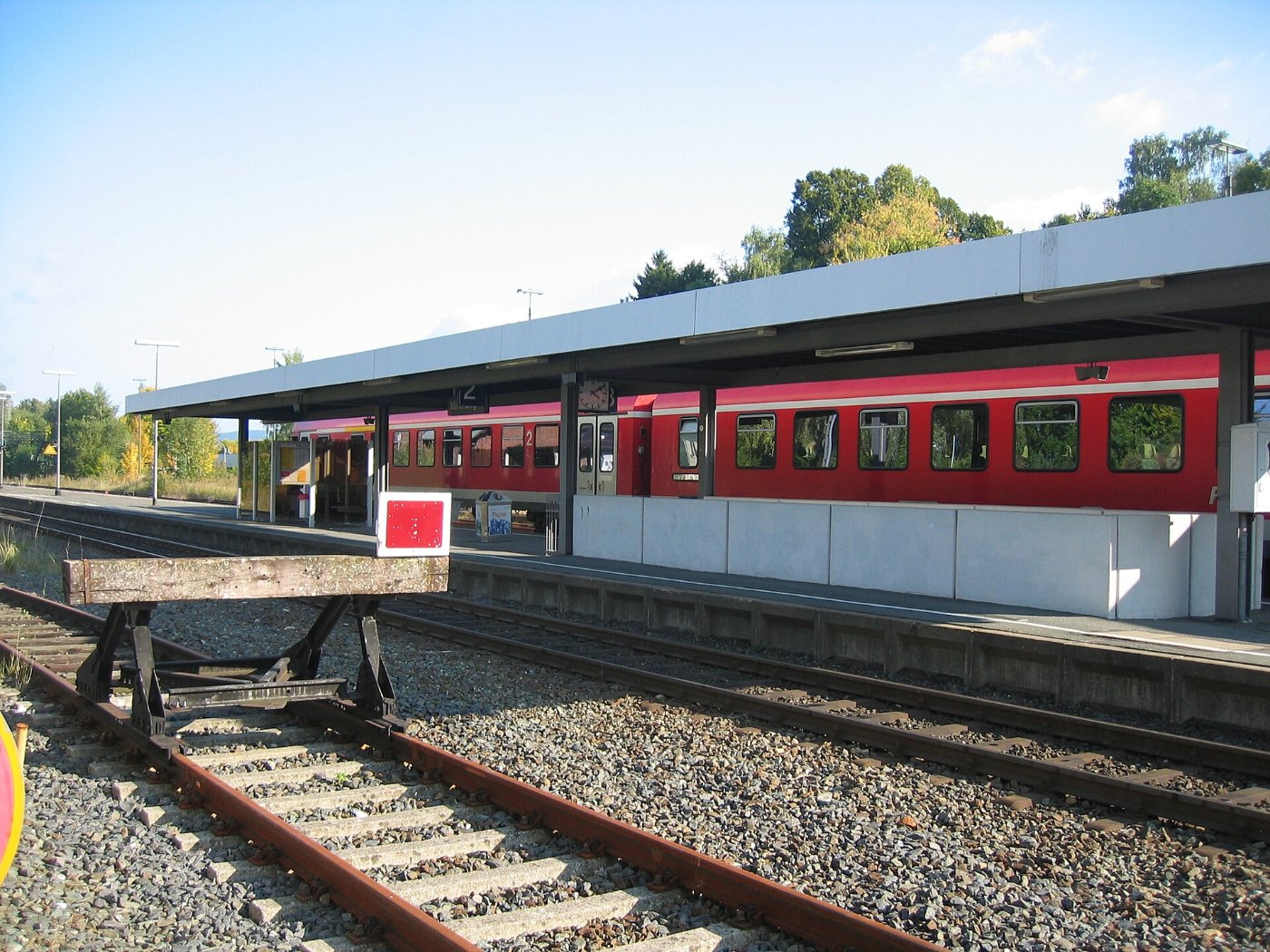 Bahnhof mit Gleis von Münchberg