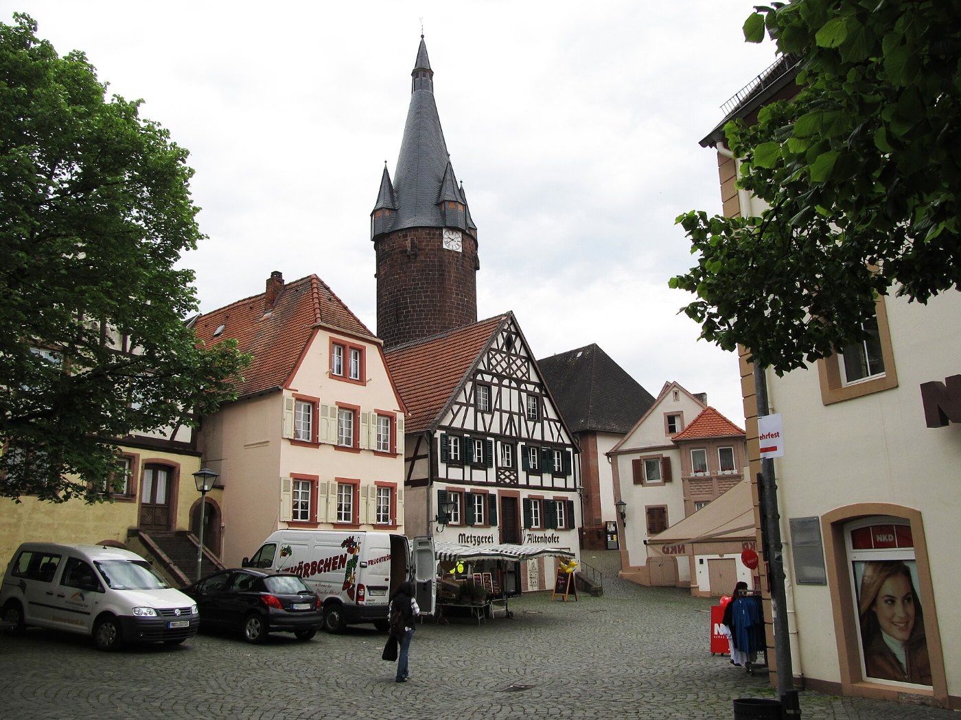 Ottweiler Rathausplatz Alter Turm 01 2012 05 21
