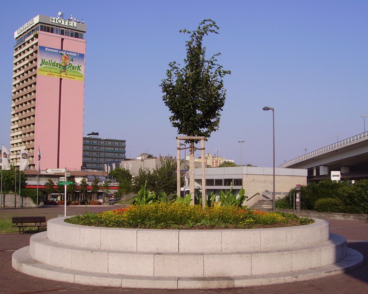 Vorplatz Hauptbahnhof Ludwigshafen