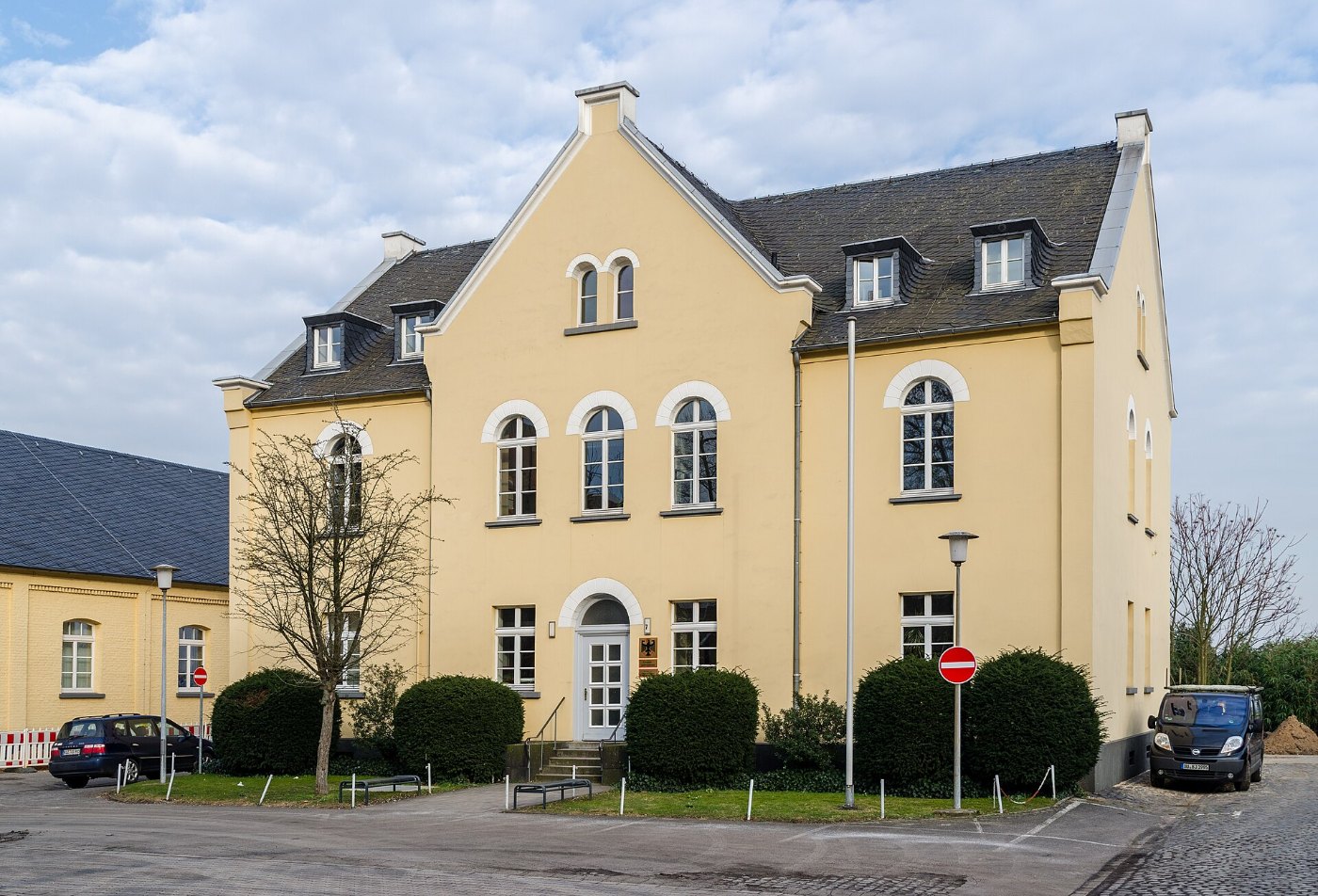 Krefeld, Uerdingen, Zollamt, 2018 02 CN 01