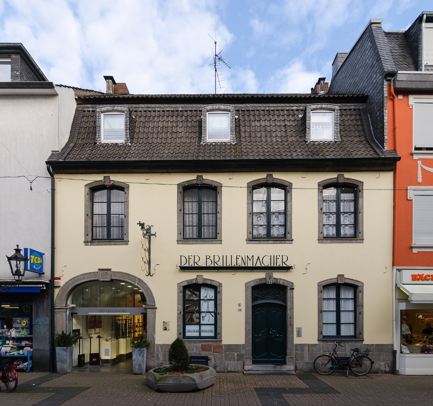 Krefeld, Uerdingen, Niederstraße 36, 2018 02 CN 01