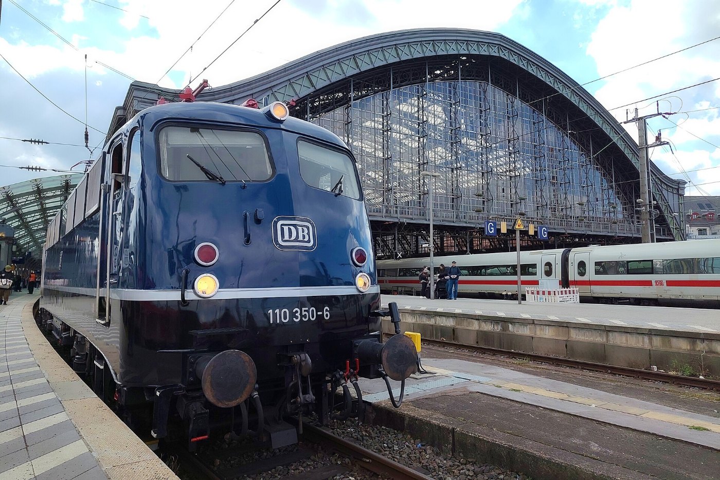 Baureihe 110 als EuroExpress in Köln