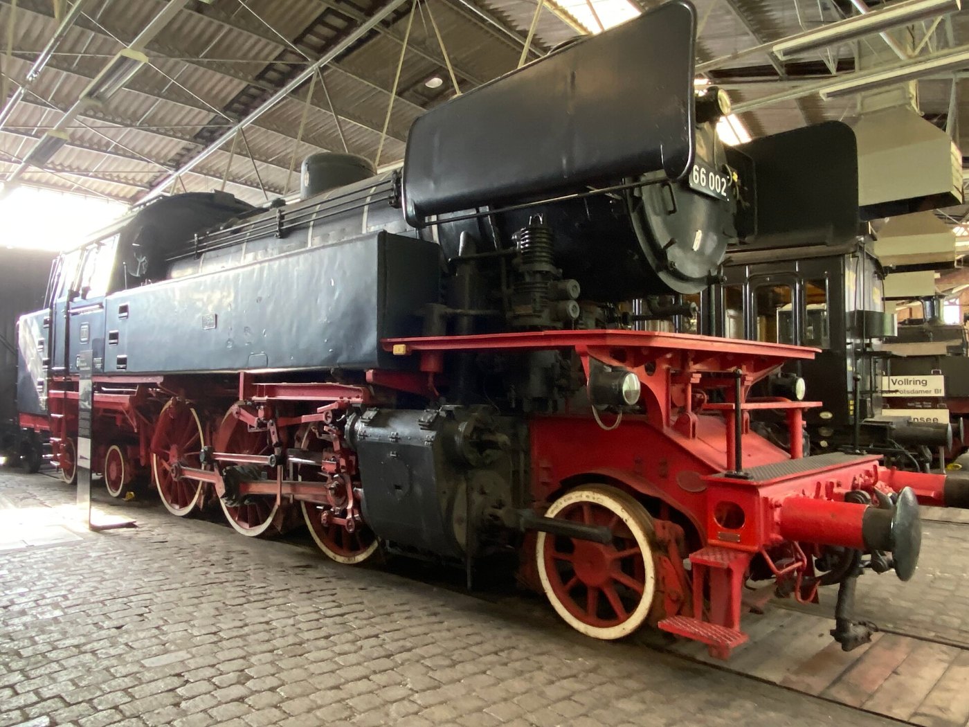 Dampflok der DB-Baureihe 66