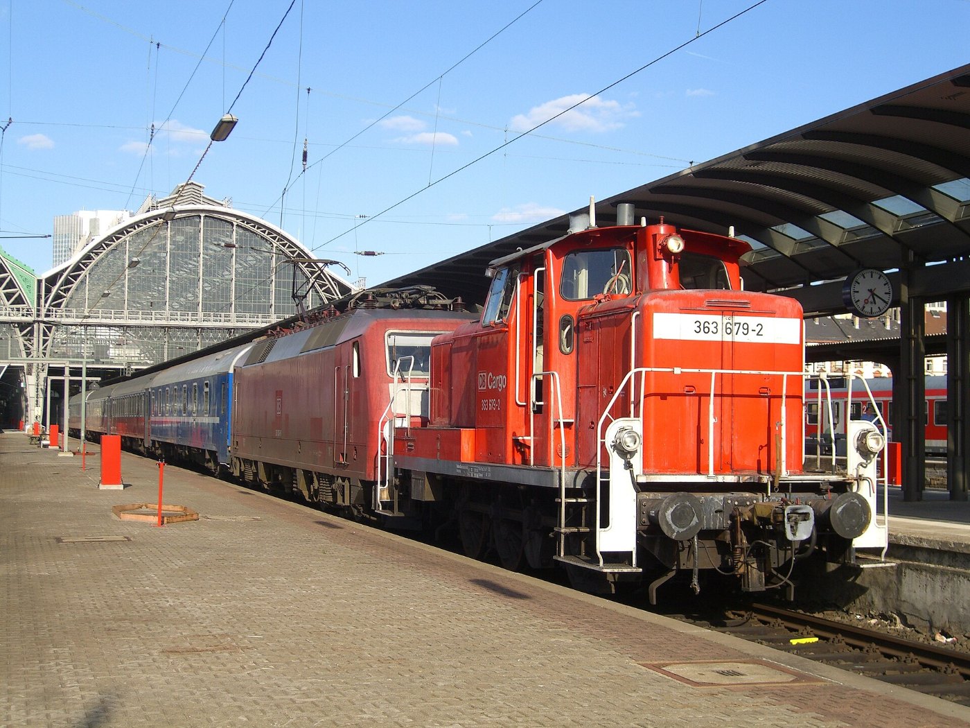EuroNight-Nachtzug im Frankfurter Hauptbahnhof
