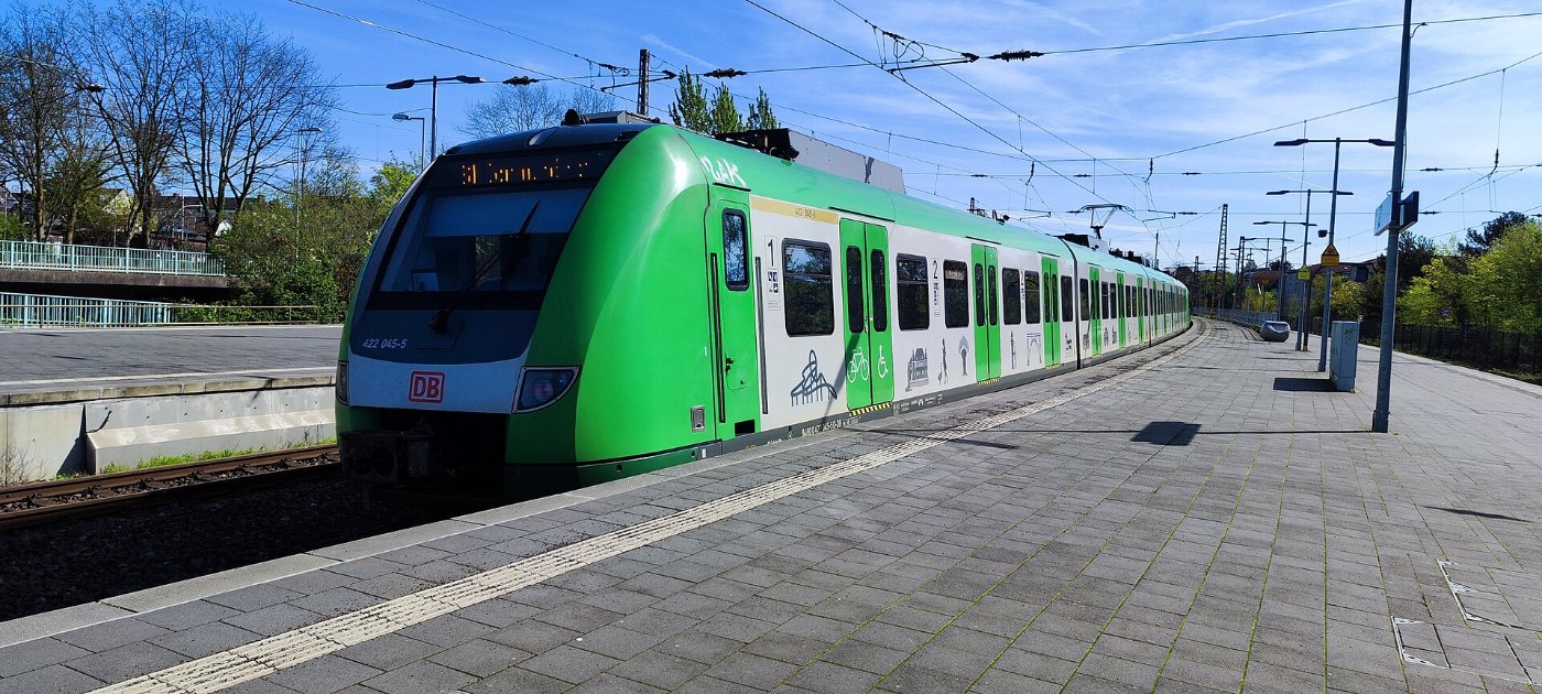 Baureihe 422 in Mülheim