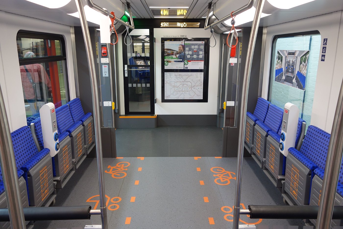 S Bahn Berlin Baureihe 483, Mock up (10)