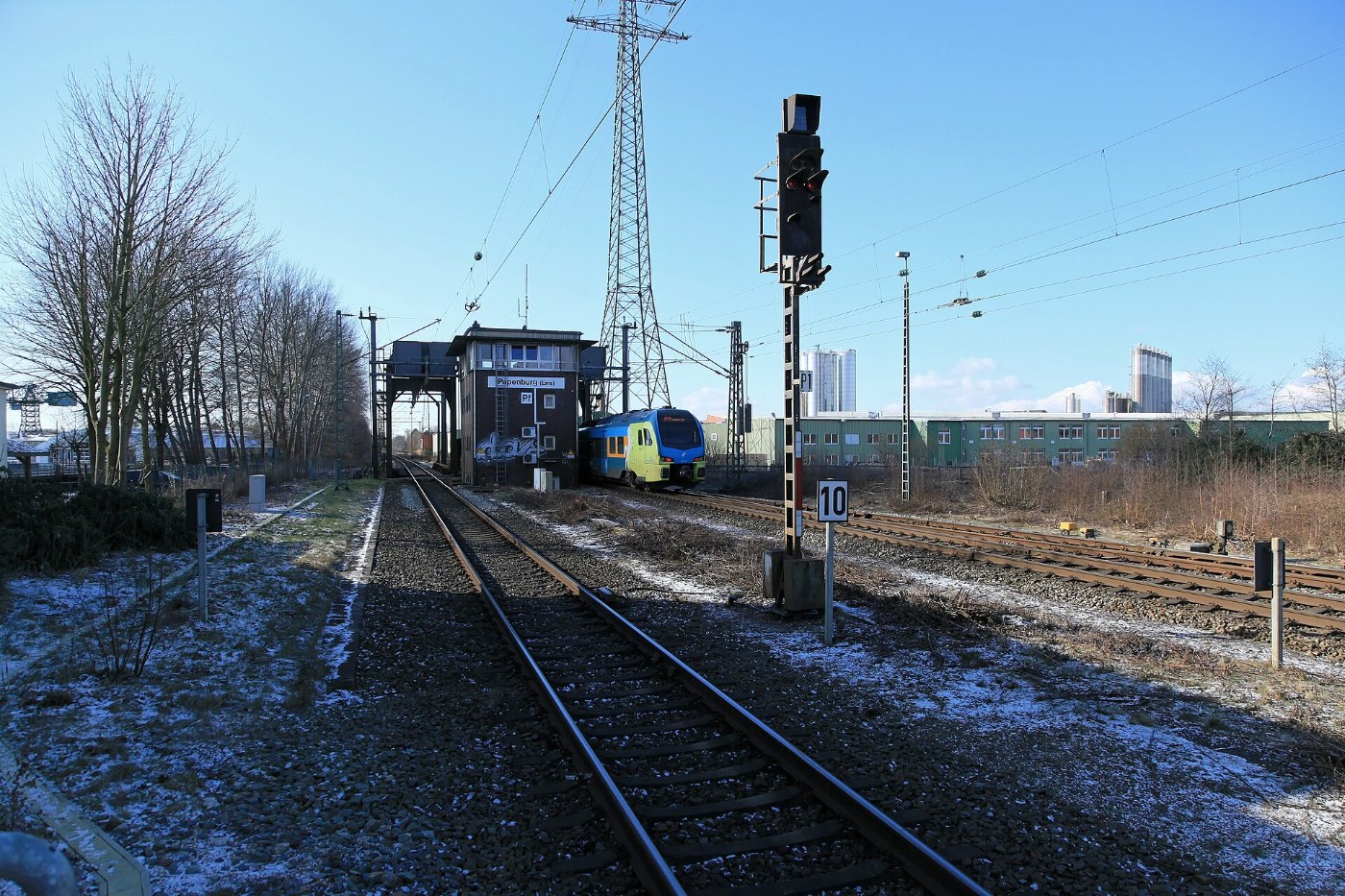 Papenburg An der Alten Werft Bahnbrücke + Stellwerk 08 ies