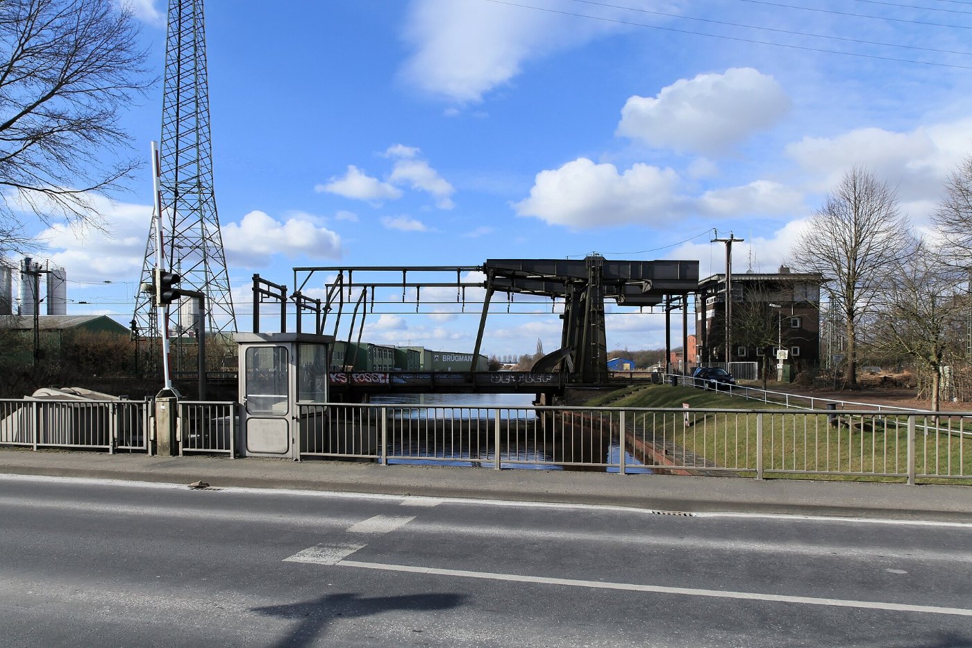 Papenburg An der Alten Werft Bahnbrücke + Stellwerk (Brücke An der Alten