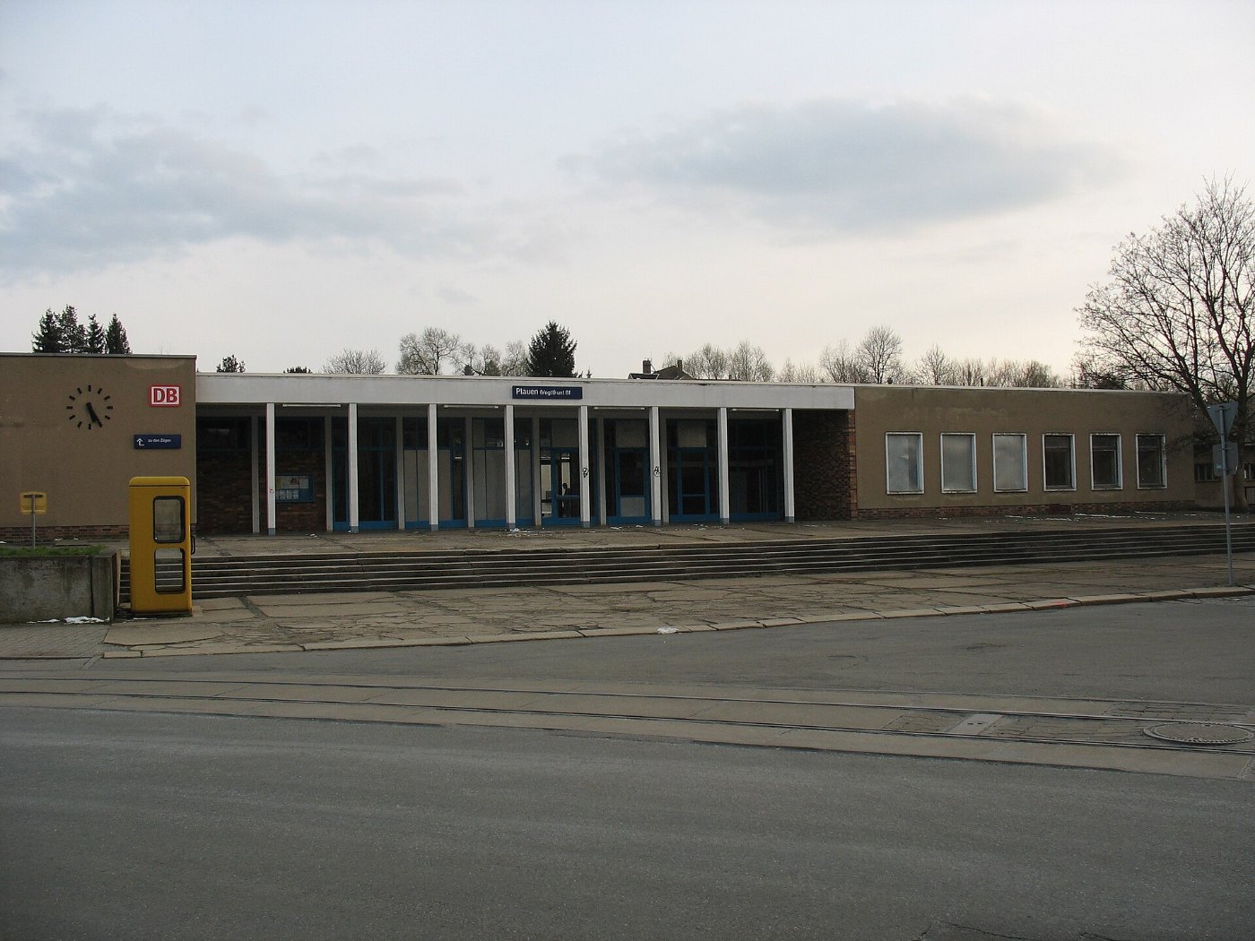 Plauen Unterer Bahnhof Straßenfront