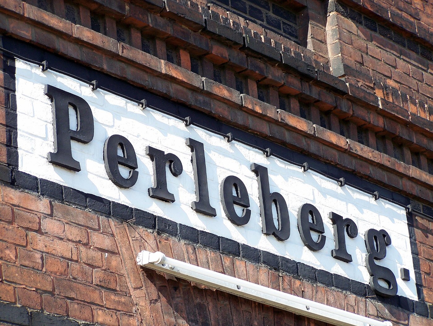 Bahnhofsschild Perleberg