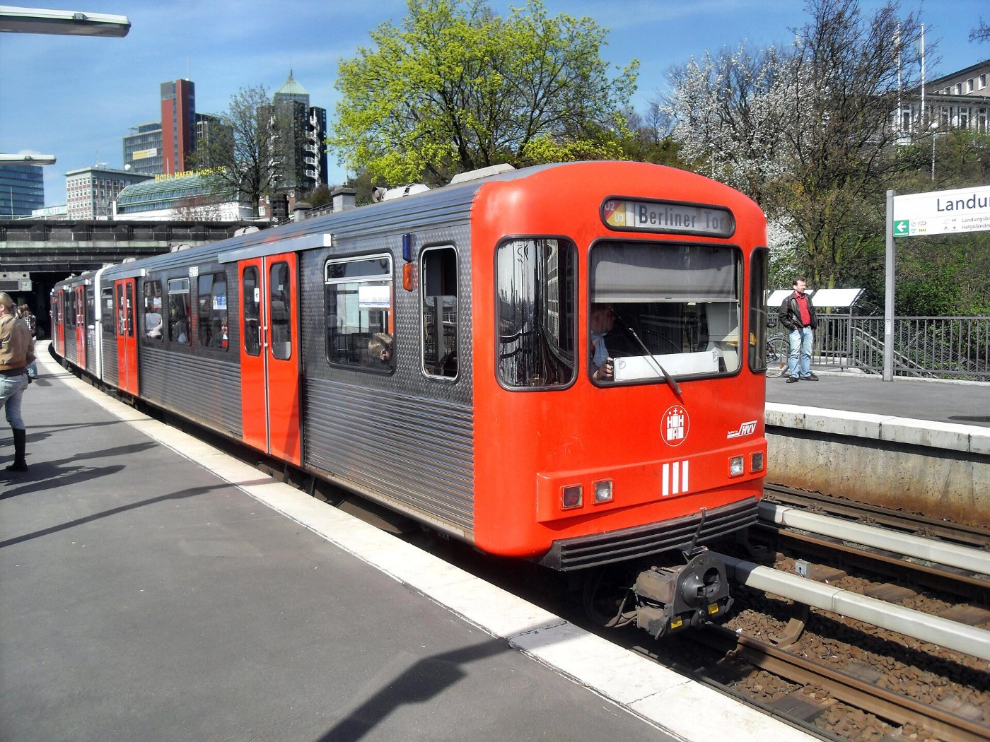 U-Bahn-Station Landungsbrücken in Hamburg