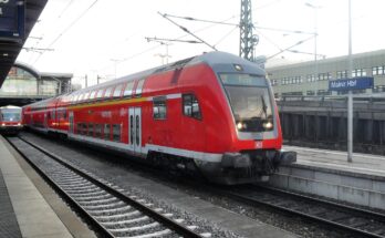 Regionalbahn im Mainzer Hauptbahnhof
