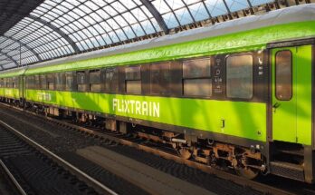 Flixtrain in Berlin-Spandau