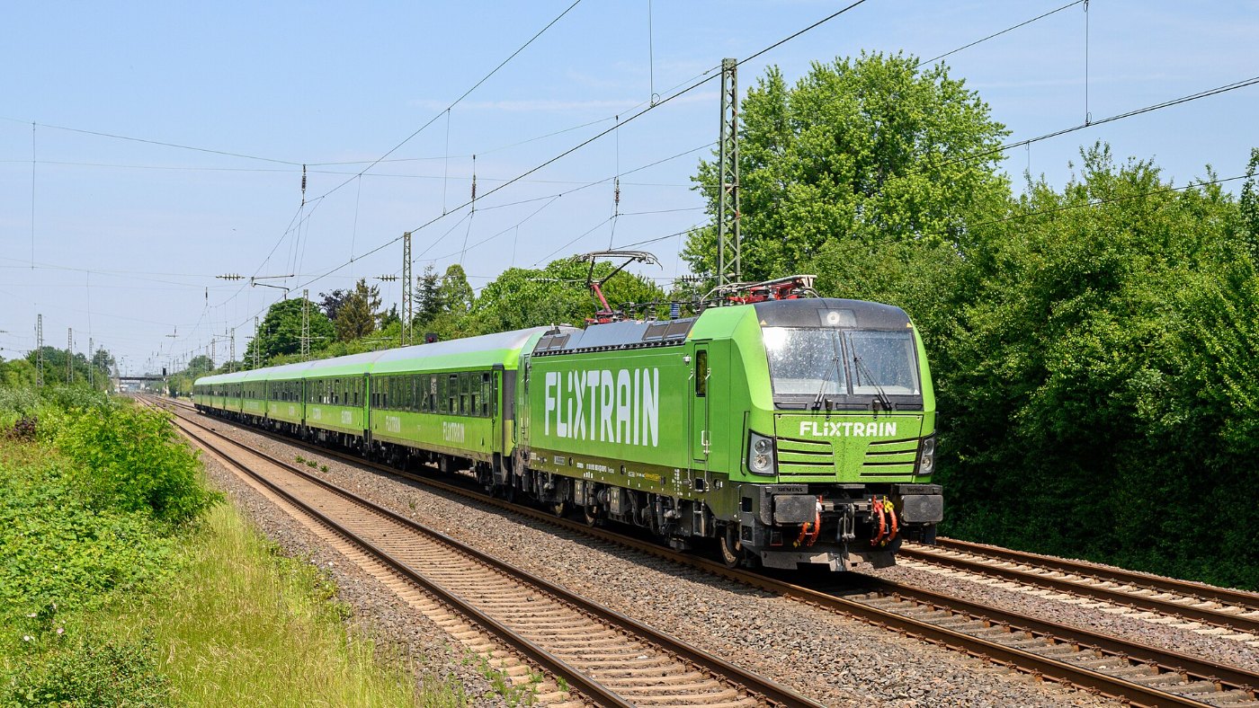 Vectron 193 mit Flixtrain