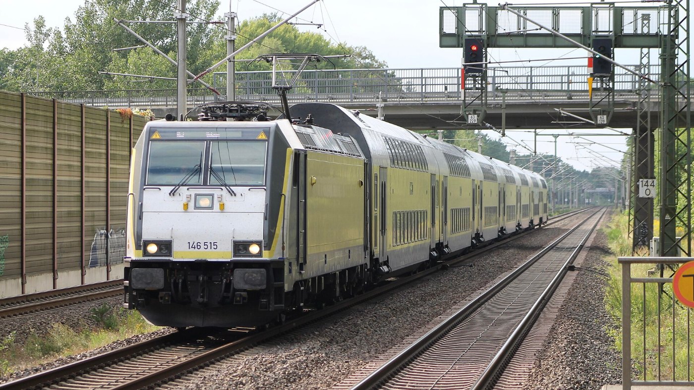 Metronom mit Baureihe 146.5 in Radbruch