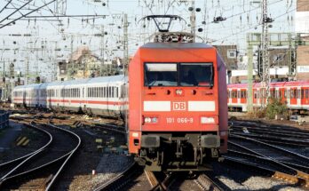 Baureihe 101 im Kölner Hauptbahnhof