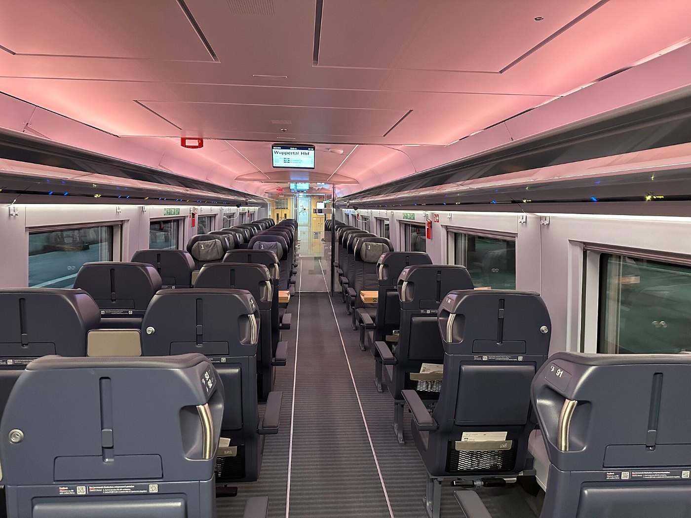 Innenraum des ICE 3neo, Baureihe 408