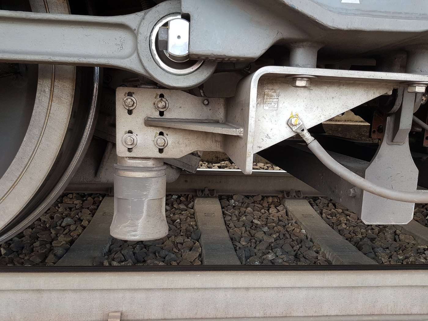 Sensor am ICE 1 der Baureihe 401