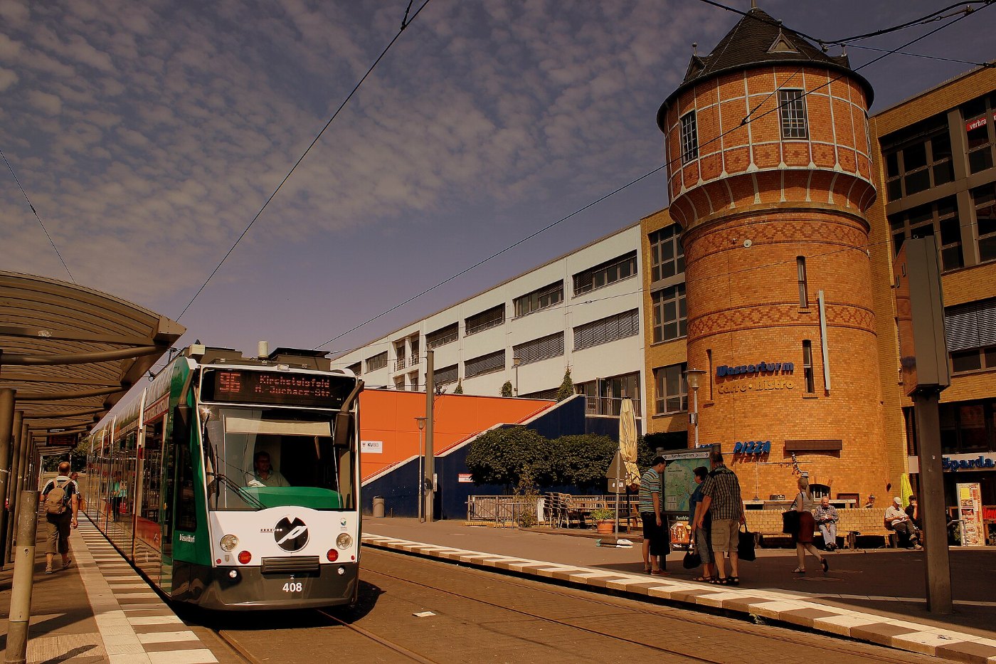 CITY TRAM AT POTSDAM HAUPTBAHNHOF BERLIN GERMANY JUNE 2013 ()