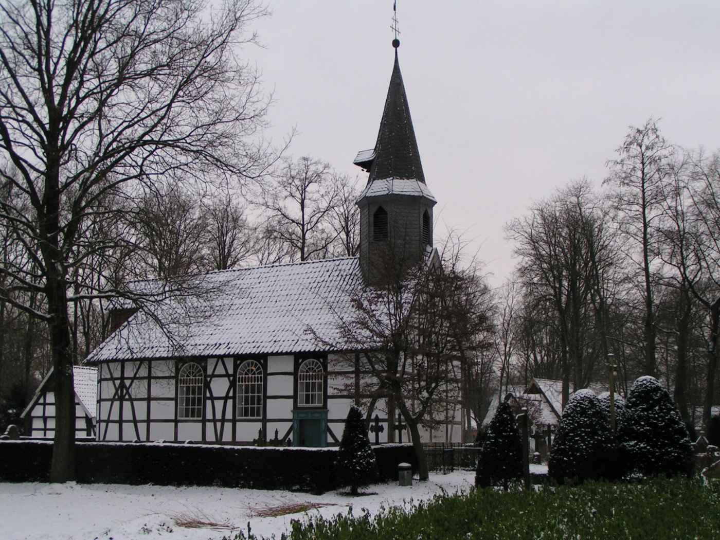Cloppenburg Museumsdorf Fachwerkkirche