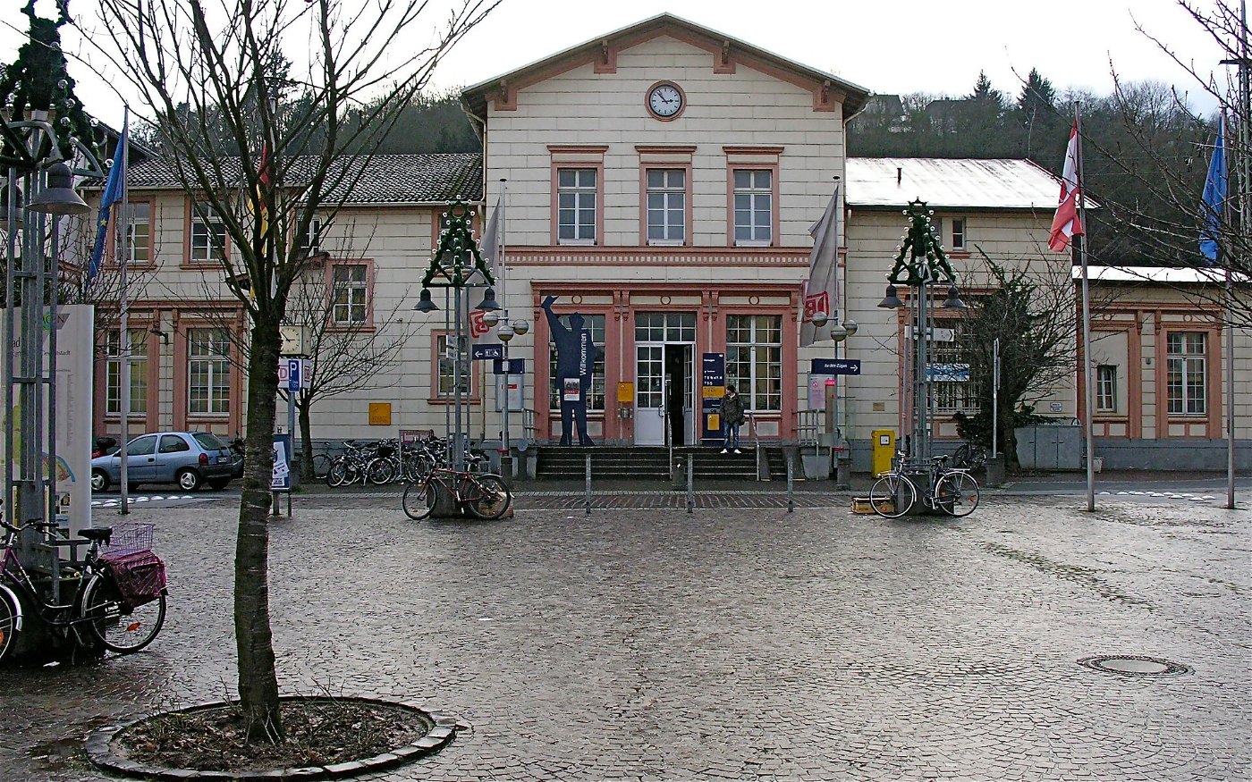 Remagen bahnhof panoramio