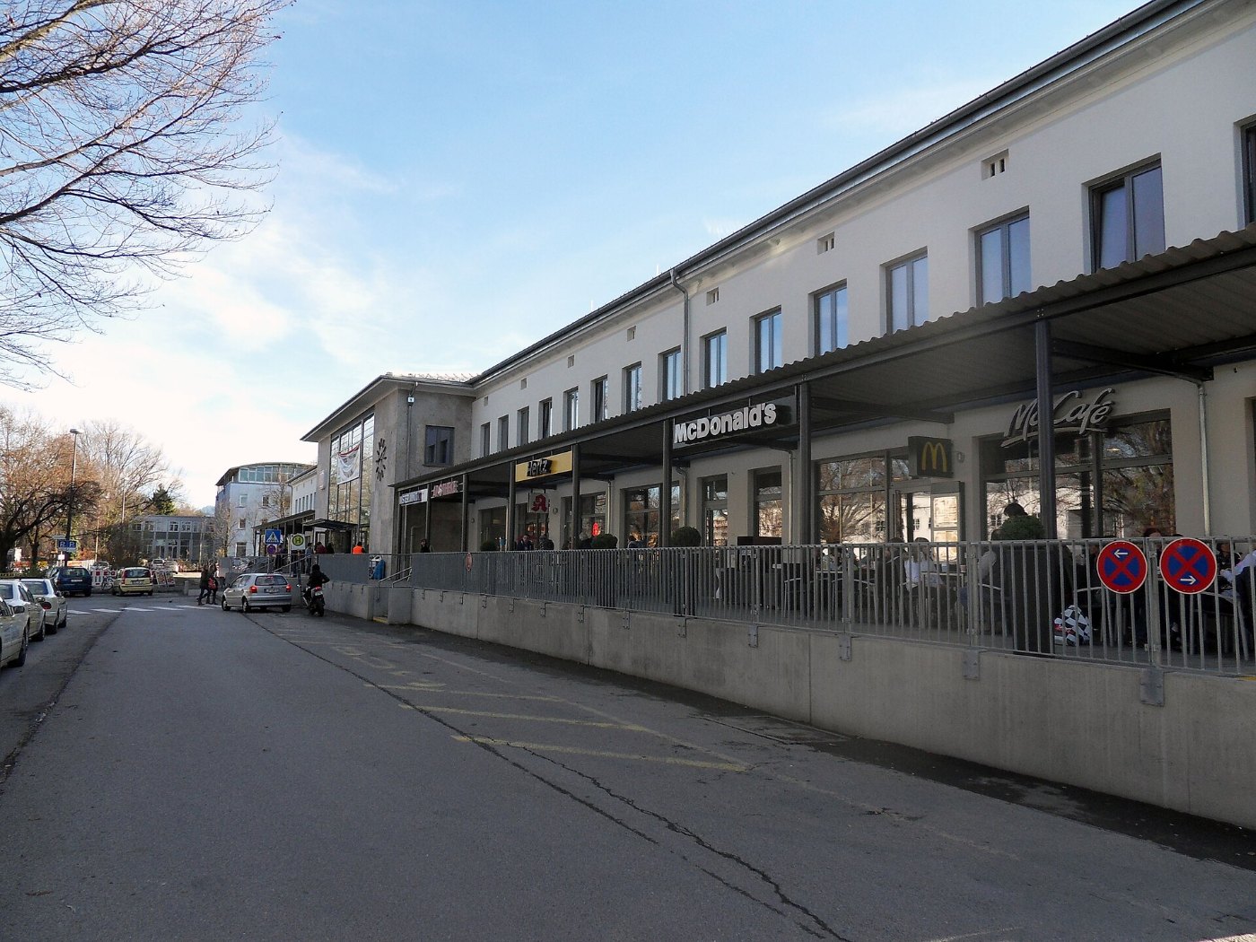 Trainstation Rosenheim 1