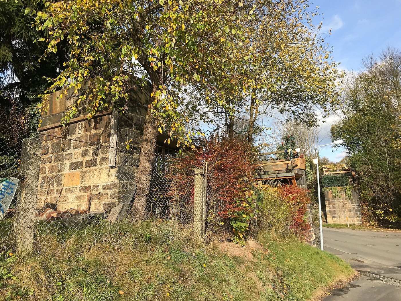 Brückenpfeiler am Bahnhof Reichenbach( Vogtland), Ost