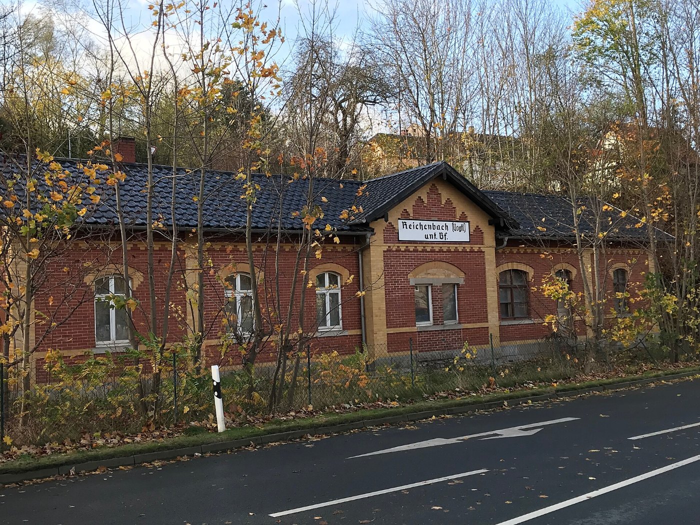 Reichenbach (Vogtl) unt Bf Empfangsgebäude