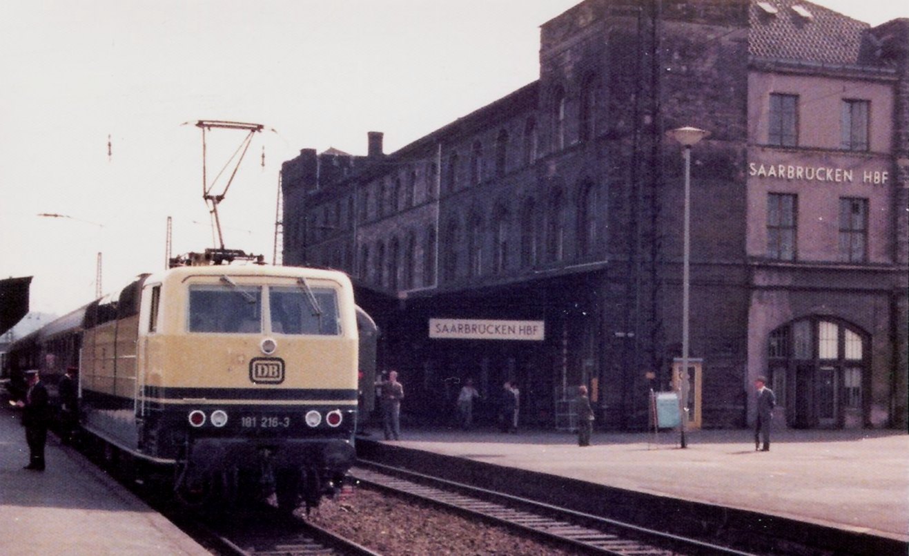 Saarbrücken Hbf mit 181 216