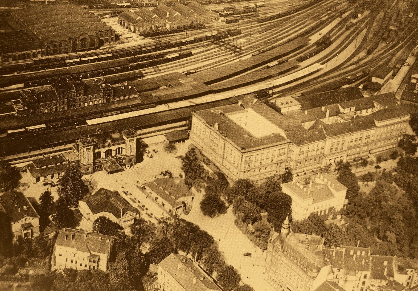 SaarbrückenHauptbahnhofL (2)