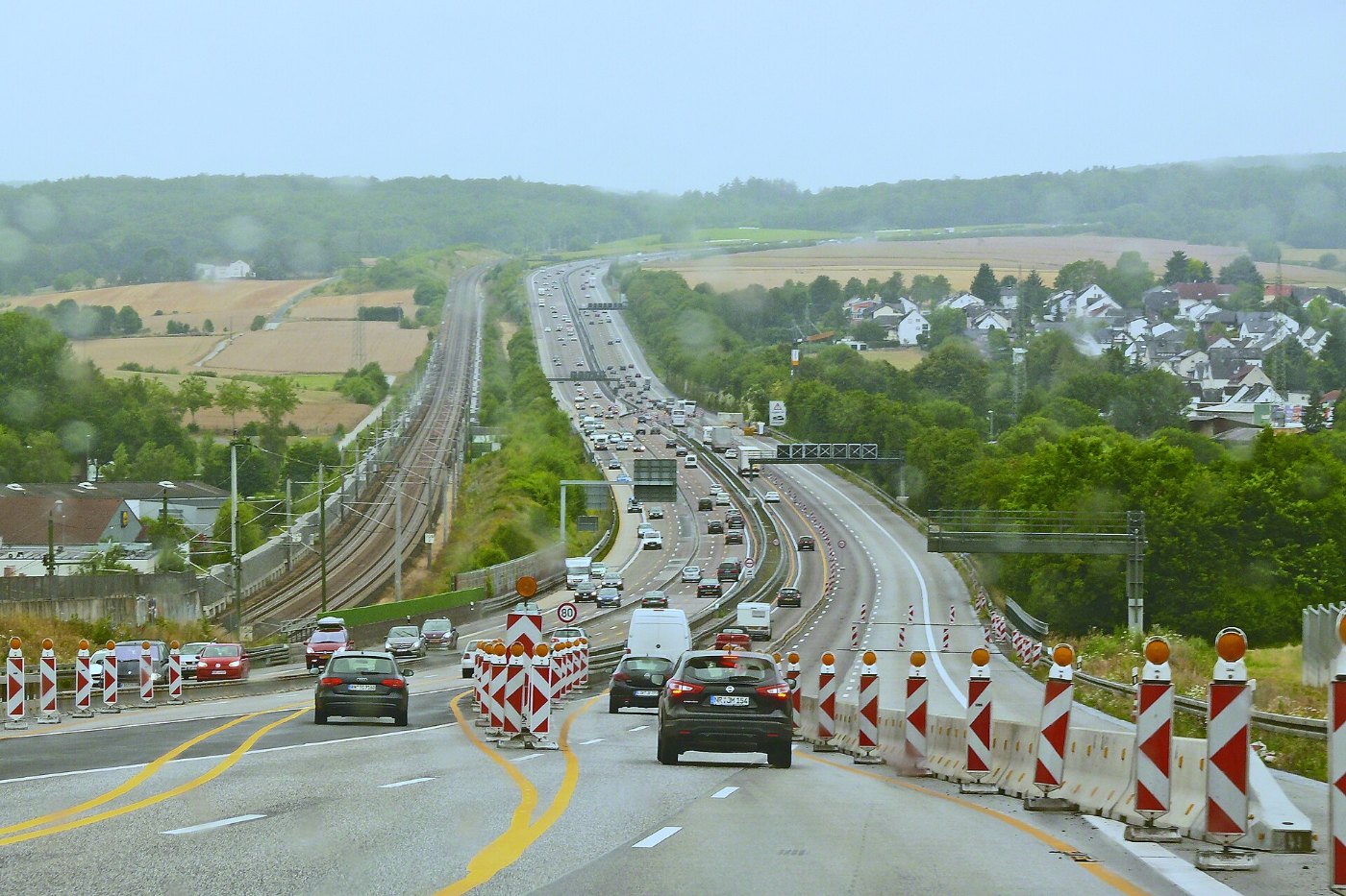 Autobahn A3 am Elzer Berg bei Limburg
