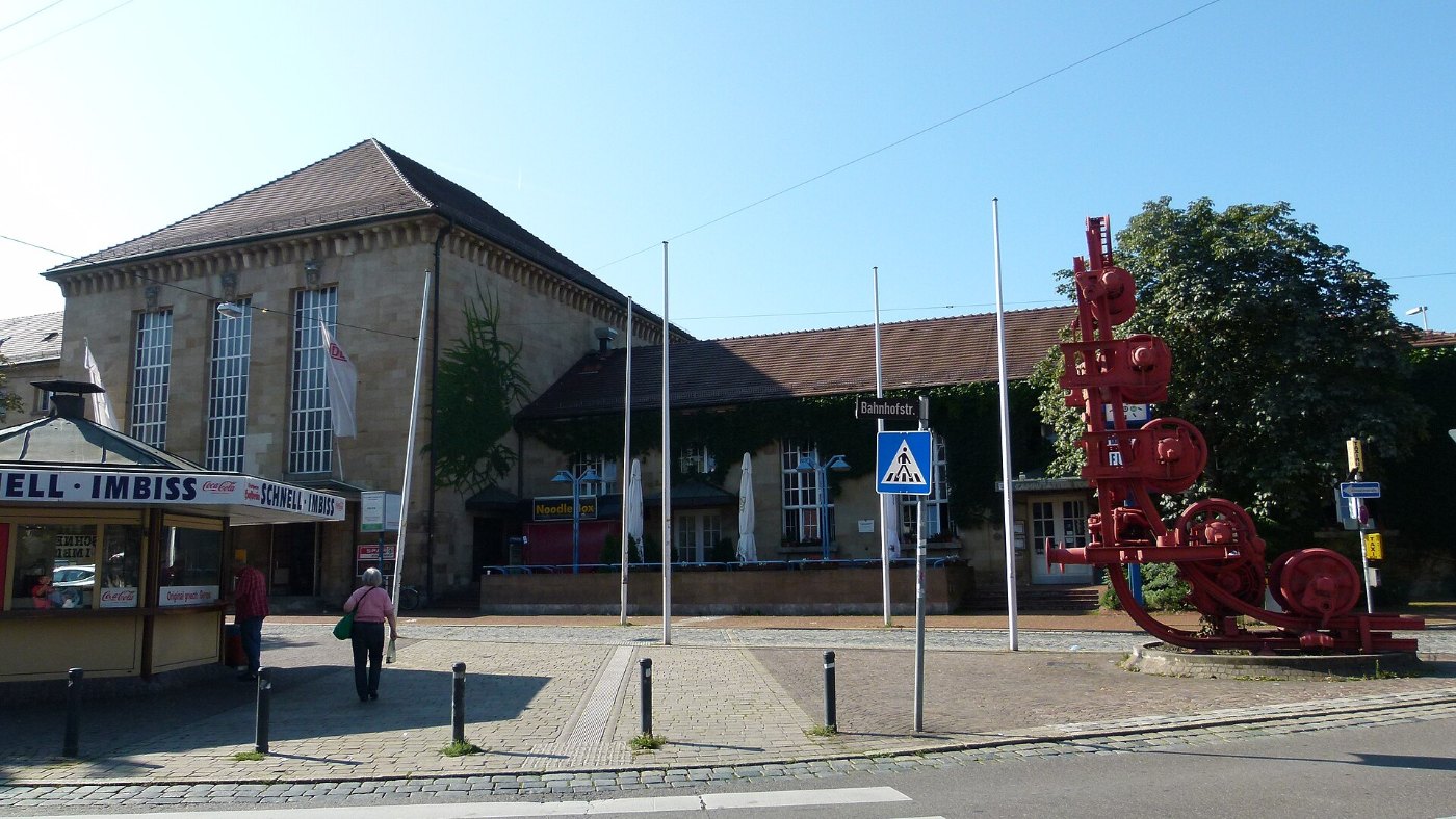 Bahnhofstraße 30 Bahnhof Bad Cannstatt 3