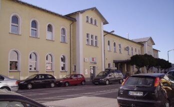 Bahnhof Schwandorf Vorderseite