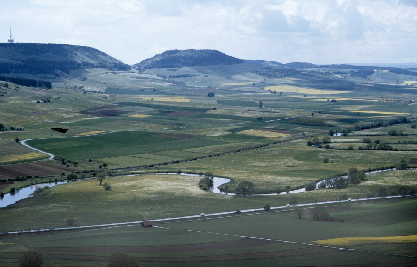 Blick vom Wartenberg auf die obere Donau und die Schwarzwaldbahn