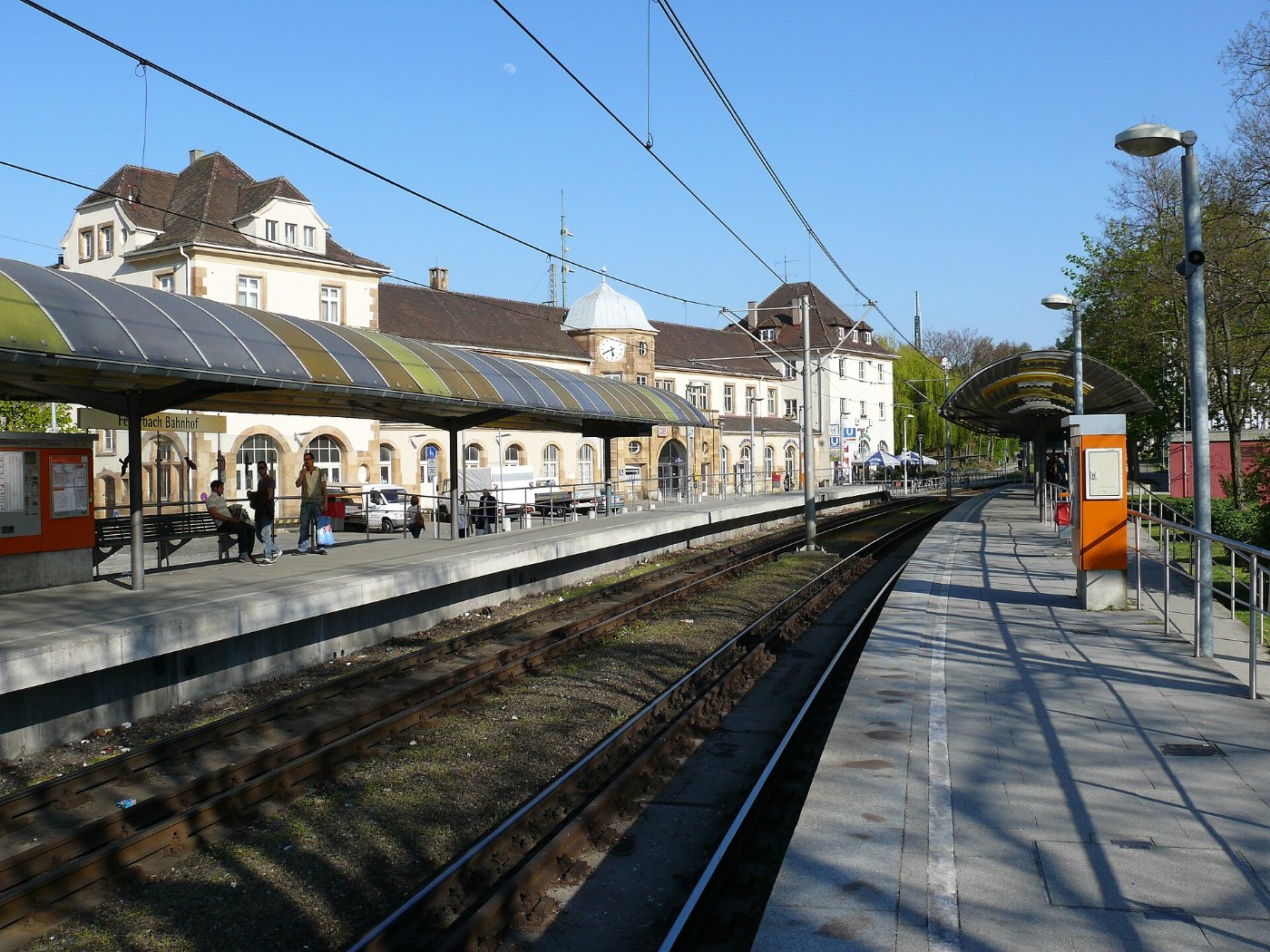 Stadtbahnhaltestelle Feuerbach Bahnhof