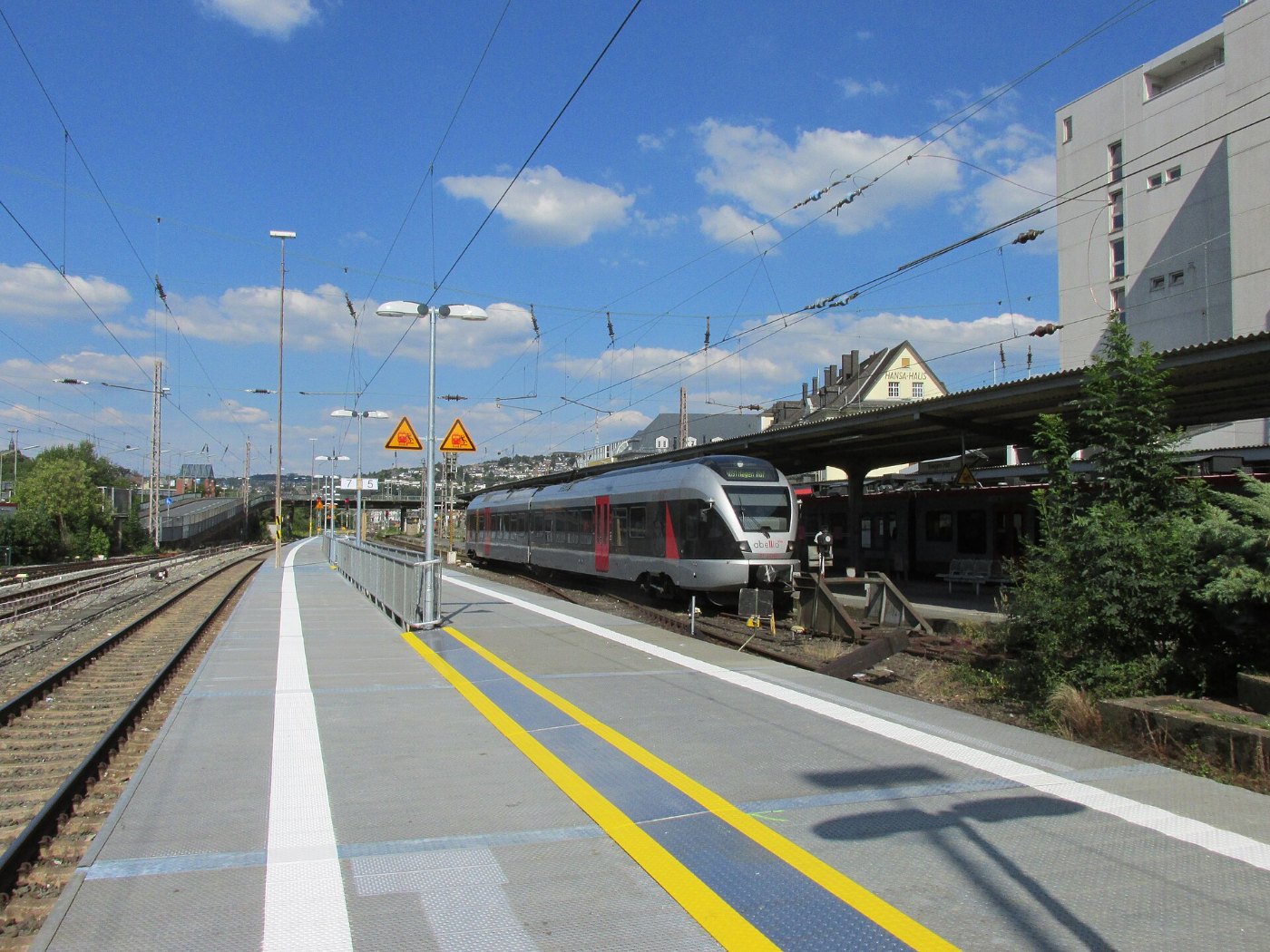 Provisorischer Bahnsteig Gleis 5–7 Siegen 2015