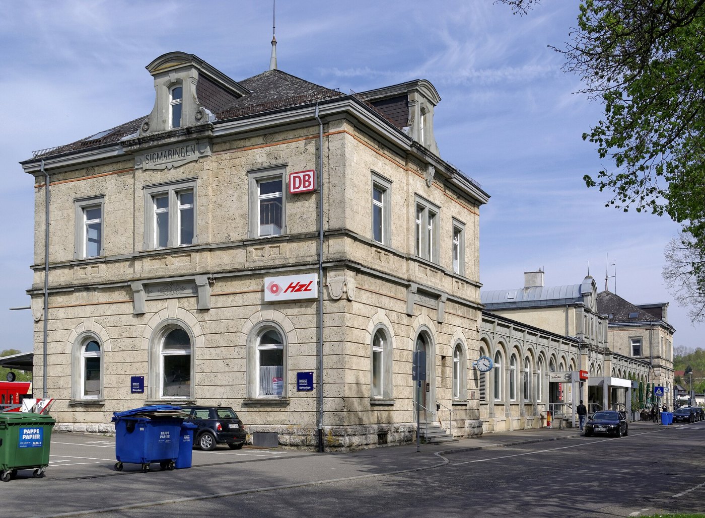 Sigmaringen Bahnhof BW 2015 04 29 16 19 09